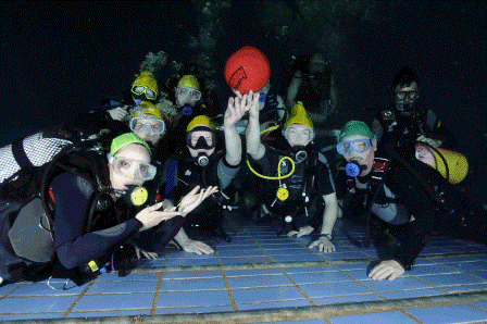 Клуб Акванавт проводит соревнования по подводному регби