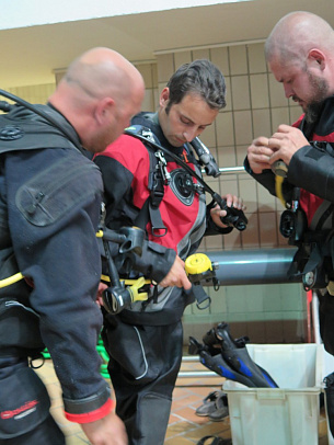 Курс Dry Suit сухой костюм. Август 2015
