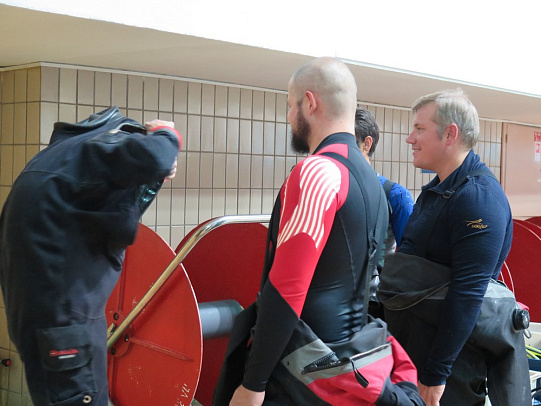 Курс Dry Suit сухой костюм. Август 2015
