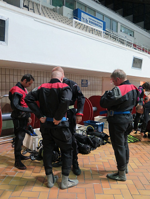 Курс Dry Suit сухой костюм. Август 2015