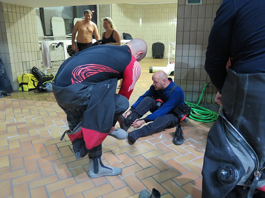 Курс Dry Suit сухой костюм. Август 2015