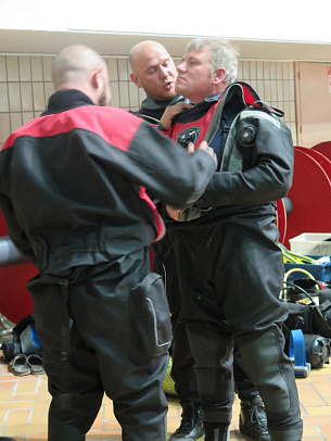 Курс Dry Suit сухой костюм. Август 2015