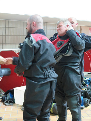 Курс Dry Suit сухой костюм. Август 2015